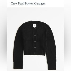 Abercrombie & Fitch Crew Pearl Cardigan | Medium | Black